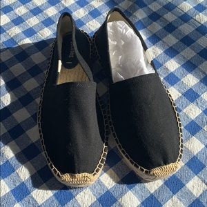 Black Men’s Soludos